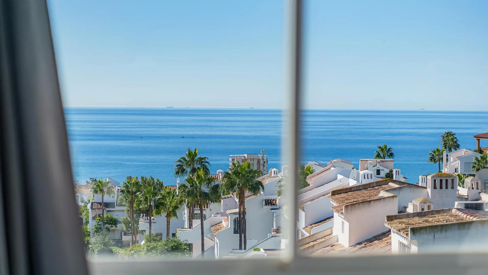 Sea View Luxury Penthouse Miraflores Sitio de Calahonda Apartment