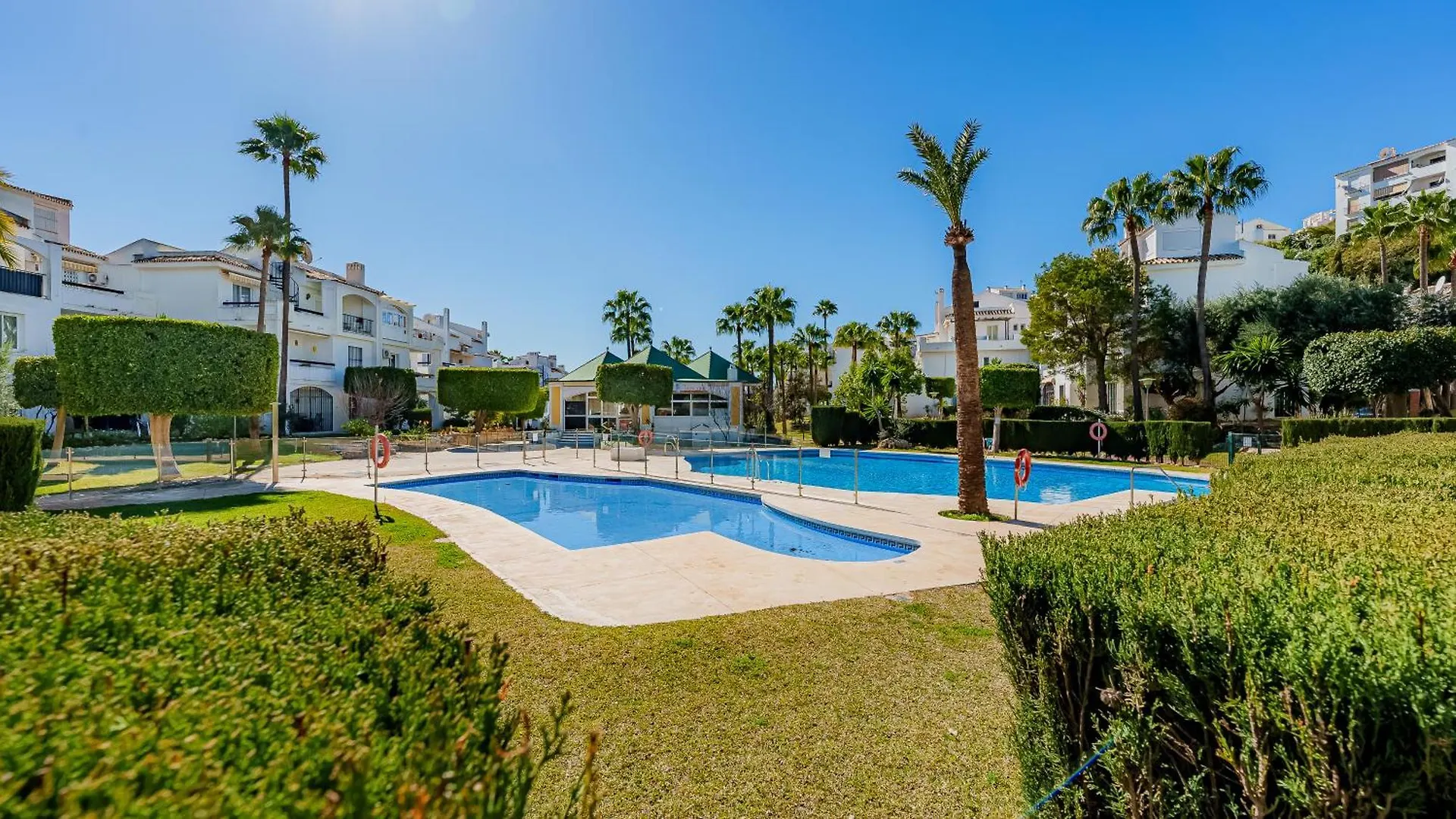 Apartment Sea View Luxury Penthouse Miraflores Sitio de Calahonda Spanien